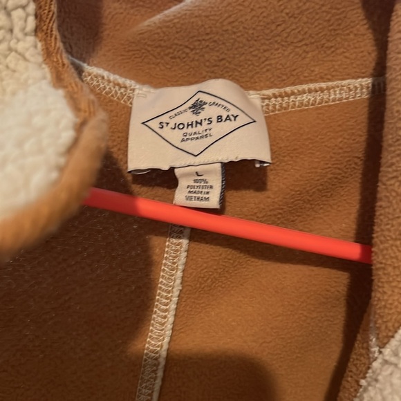 St John’s Bay Fuzzy Jacket - Picture 3 of 3